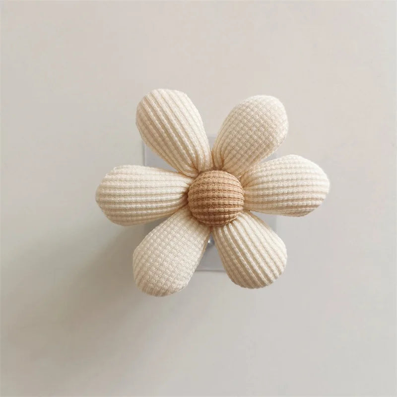 Flower Wall Hooks – Wooden Nordic Decor