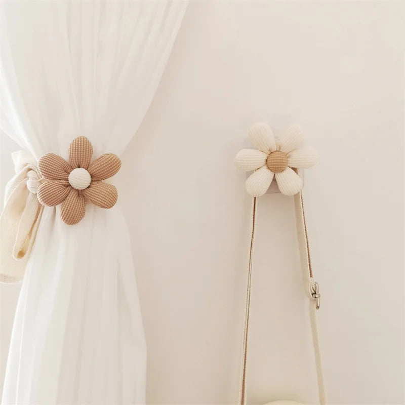 Flower Wall Hooks – Wooden Nordic Decor