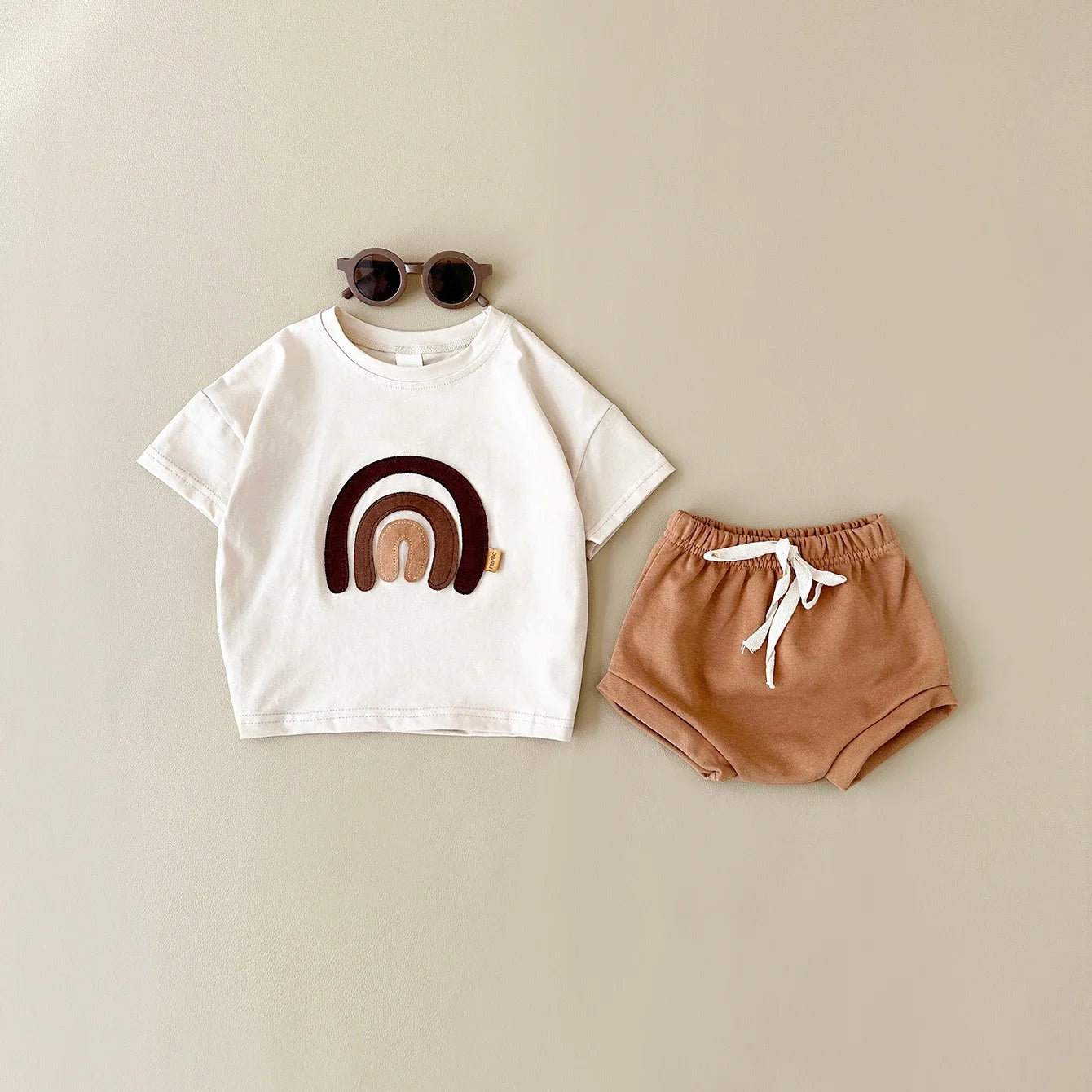 2-Piece Summer Infant Set – Rainbow T-Shirt & Beach Shorts